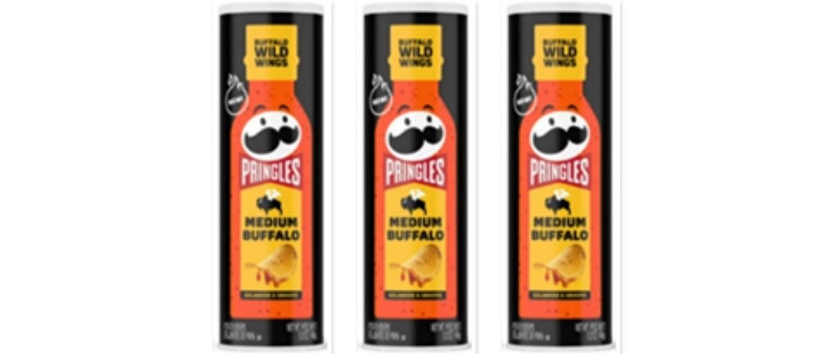 Pringles Buffalo Wild Wings Medium Buffalo 5.6oz 3-Pack — three single packs